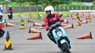 Usung Kualitas Terbaik, AHM Umumkan Harga Honda ICON e: dan Honda CUV e: