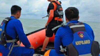 Nelayan Pulau Tujuh Hilang Kontak di Laut Bangka Belitung Terapung di Pantai Penganak