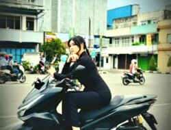 Honda Babel, Gelar Hunting Foto bersama Chelsie Muten Model Catwalk New Honda PCX 160