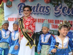 Lestarikan Budaya Sejak Dini, Bunda PAUD Beltim Hadiri Pentas Seni Anak