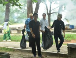 Hari Lingkungan Hidup di Beltim: Bersih Pantai, Aktifkan Bank Sampah