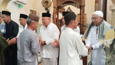 Salat Idul Adha di Masjid Assalam Manggar, Wbup Beltim Ajak Warga Perkuat Kebersamaan