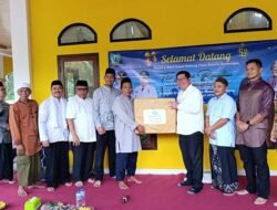 Safari Ramadhan 2026 di Renggiang, Bupati Beltim Salurkan Bantuan ke Masjid Al Abror