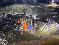 Detik-detik Evakuasi Pria di Belitung, Hilang Diduga Diterkam Buaya di Kolong