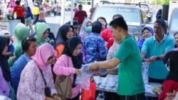 Warga Serbu Gerakan Pangan Murah di Tanjungpandan, Berburu Sembako Jelang Lebaran