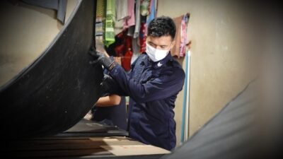 Petugas gabungan TNI, Polri, Brimob, BNN Kabupaten Belitung, dan Lapas Tanjungpandan melakukan razia blok hunian warga binaan serta tes urin dalam rangka pemberantasan narkoba, handphone ilegal, dan penipuan (HALINAR), dengan hasil seluruhnya dinyatakan bersih dan negatif narkoba.