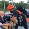 Tim SAR mengevakuasi seorang WNA dari kapal pesiar MV Silver Cloud menggunakan RIB di perairan Selat Karimata.
